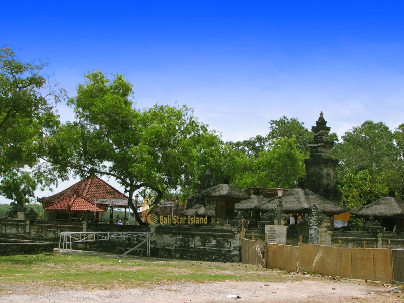 sakenan temple, denpasar, bali, hindu, temples, places, places of interest, bali places to visit, building
