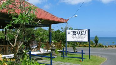ocean restaurant, bali, tanah lot, places for dine, restaurants, tanah lot tours