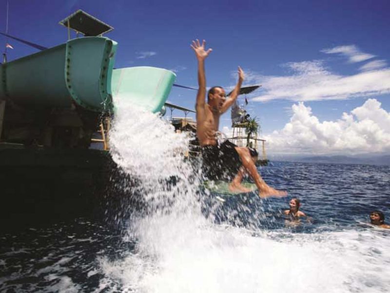 water slide, facilities, bali hai reef cruise, bali hai, bali hai cruises