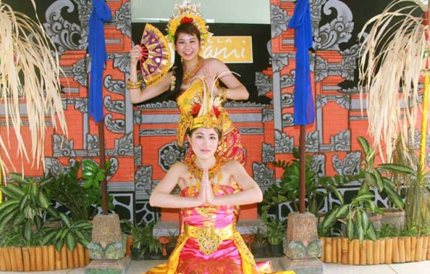 Balinese Costume Photo Tour Bali local Culture Experience (BLHD.11)