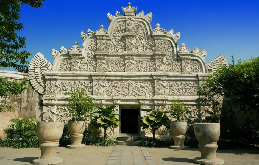 Bali Borobudur Temple Tour Yogyakarta 2 Days Program (YOG.02)