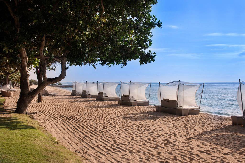 Beach Sundeck - Westin Resort Nusa Dua Bali