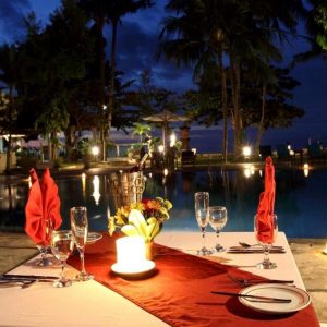 bali hotel, singaraja hotel, lovina hotel, sunari beach resort lovina, sunari beach resort romantic dinner