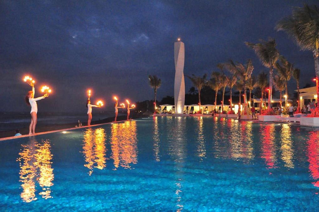 lv8 bali beach club