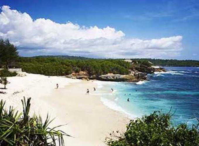 Dream-Beach-Nusa-Lembongan-Bali