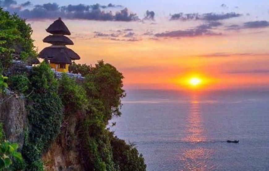 Uluwatu Tour | Visit Bali Cliff Temple