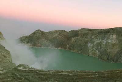 ijen crater view, bali ijen crater tour