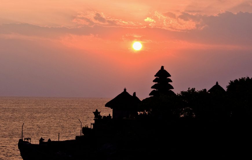 Tanah Lot Bali sunset tour a Silhouette Sunset (BLHD.06)