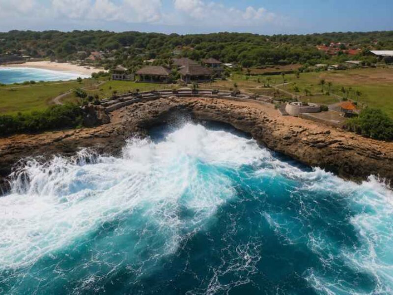 Devil's Tears, Devil's Tears Bali, Nusa Lembongan Tourist Attraction, Nusa Lembongan Attractions, Bali Coastal Attraction, Nusa Lembongan Sunset Spot, Devil's Tears Viewpoint, Things to Do in Nusa Lembongan, Bali Star Island