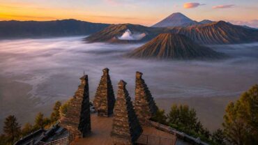 Mount Bromo Tour, Mount Bromo 2026, Mount Bromo Sunrise, Bromo Tengger Semeru National Park, East Java Adventure, East Java Attractions, Tumpak Sewu Waterfall, Ijen Crater Tour, bali star island