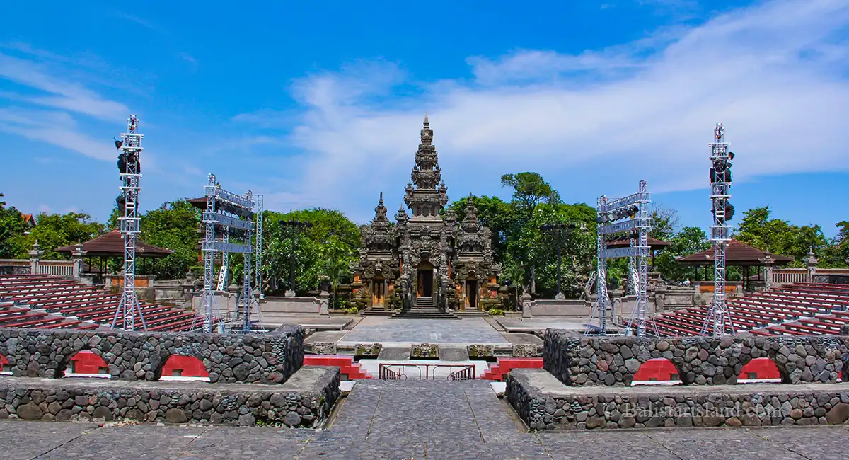 Panoramic view of the grand Ardha Candra open-air stage at Bali Art Centre ready for cultural performances.