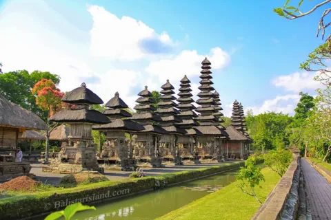 Central shrine structures of Taman Ayun Temple completely encircled by wide moat-like fish ponds.