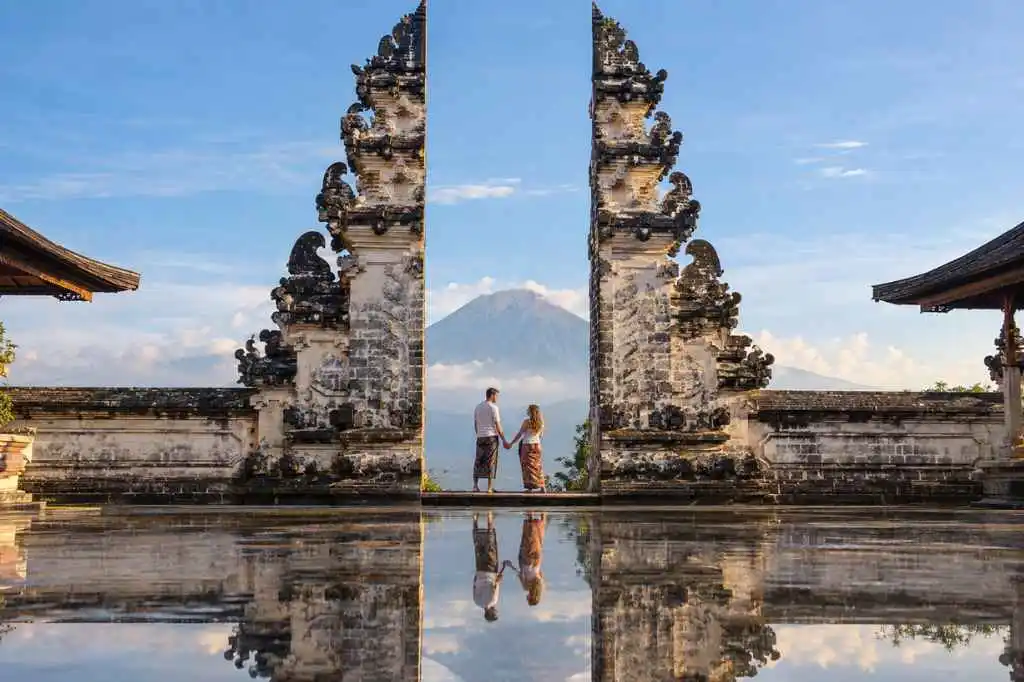 Lempuyang Gate of Heaven Tour with Mount Agung view