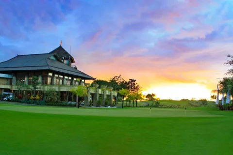 Modern clubhouse at New Kuta Golf in Pecatu, Bali